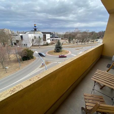 Chill Apartman Мішкольц Екстер'єр фото