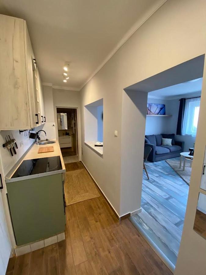 Chill Apartman Мішкольц Екстер'єр фото