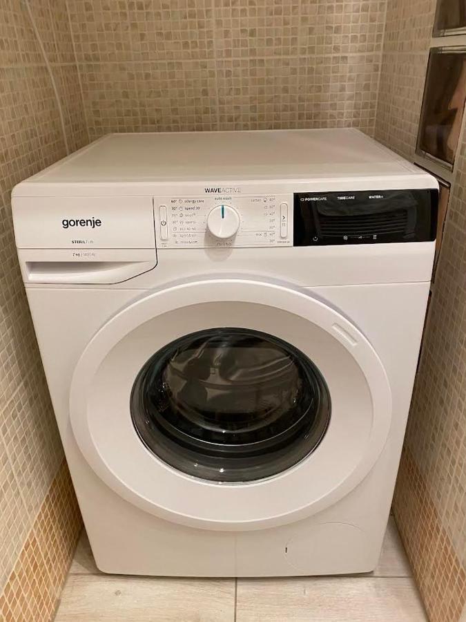 Chill Apartman Мішкольц Екстер'єр фото